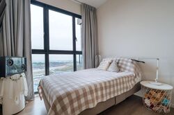 Avenue South Residence (D3), Apartment #454047081